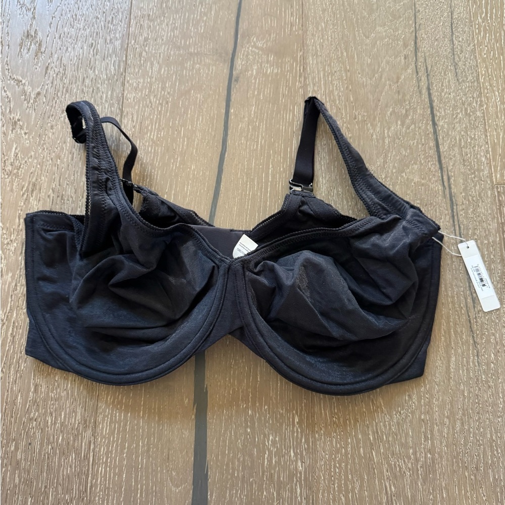 Reveal Black Women's Underwire Bra